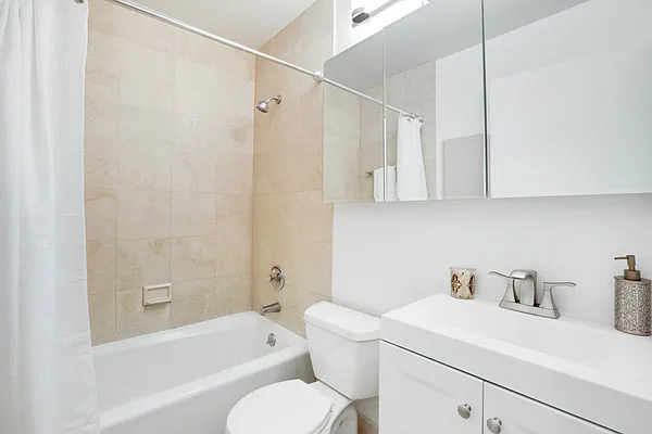 Sold by Level Group | media 5