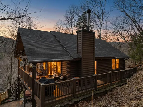 223 Novena Ct, Ellijay, GA 30540