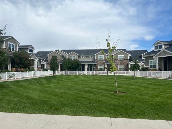 2163 Montauk Ln Unit 3