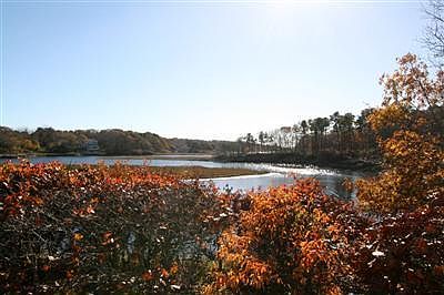 1st image of 11 River Pine Circle