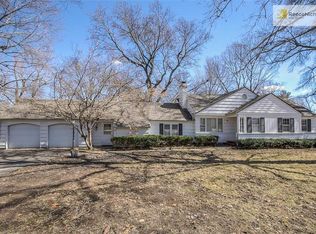 6801 Reeds Rd, Overland Park, KS 66204