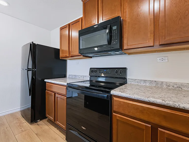1030 Gruma — Photo 7