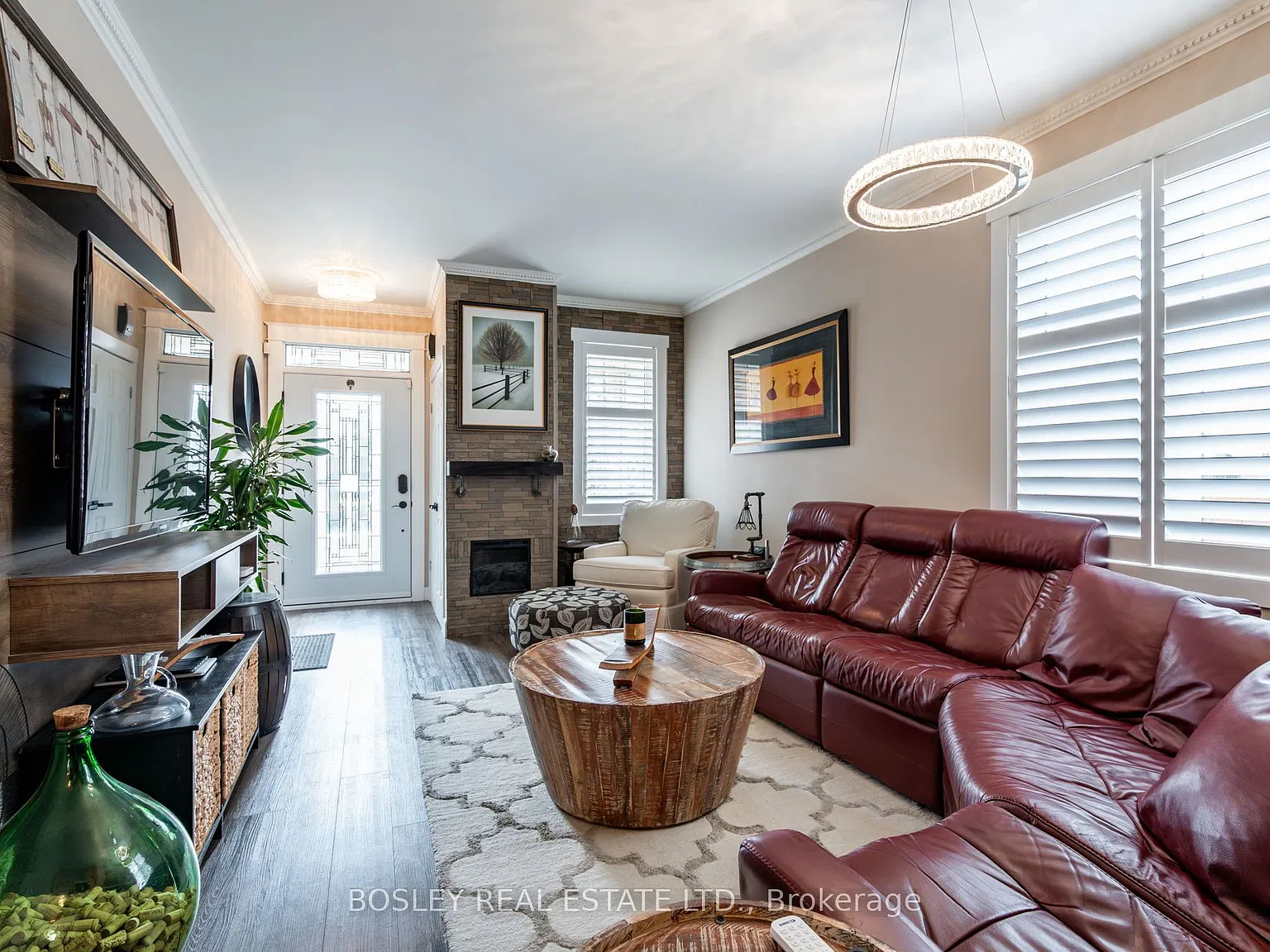 4 bed, $3,100 — Photo 4
