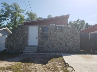 9811 N 46th St, Tampa, FL 33617