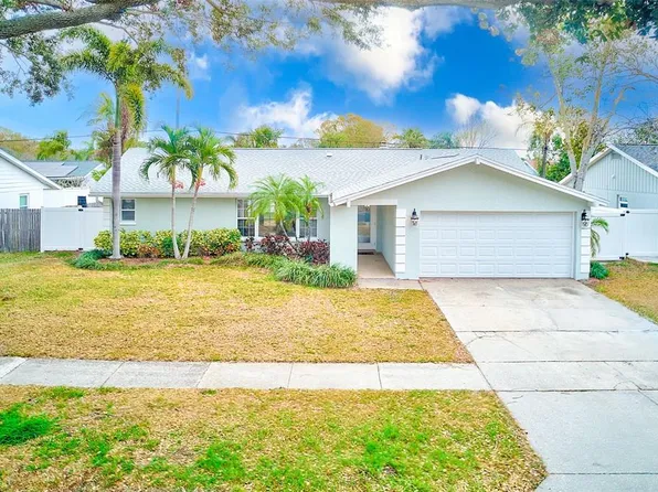 10855 119th St N, Largo, FL 33778