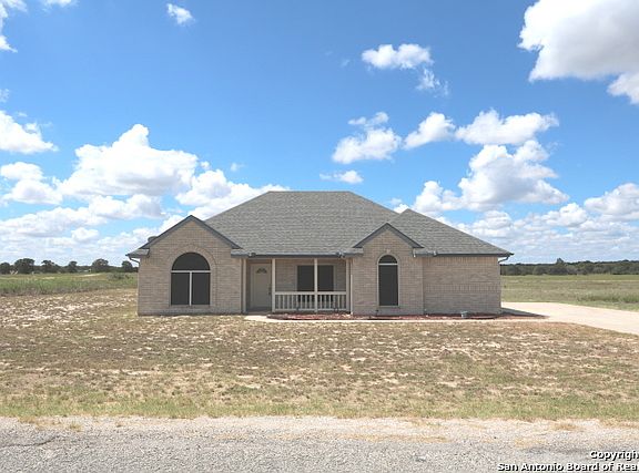 3rd image of 113 Turnberry Dr