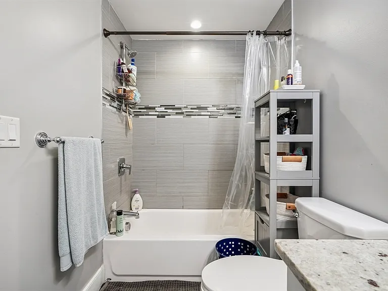 40 Stockton St #1 — Photo 6