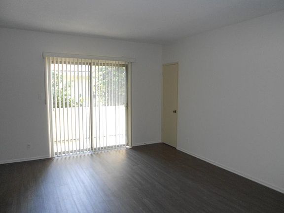 5th image of 1523 Corinth Ave APT 8