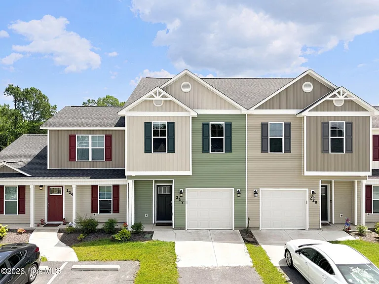 227 Crab Claw Spit Ln — Photo 2