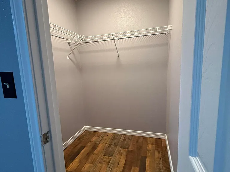 7709 Clamshell Ave — Photo 18