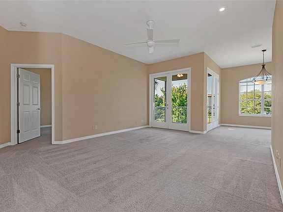 5th image of 7700 Carriage Homes Dr APT 3
