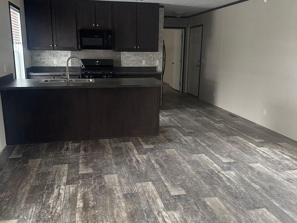 2nd image of 246 Green Valley Rd #246