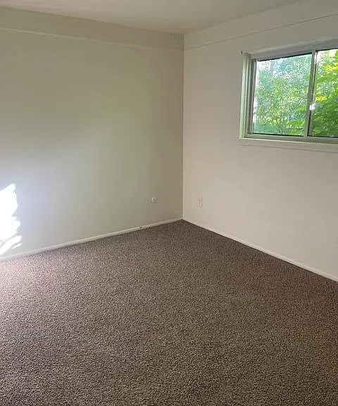 8375 Hillcrest Blvd — Photo 6