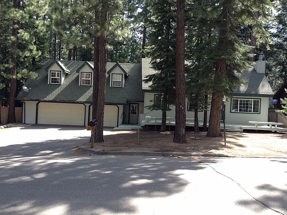3rd image of 1271 Margaret Ave