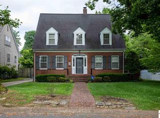 319 Wallace Ln, Paducah, KY 42001