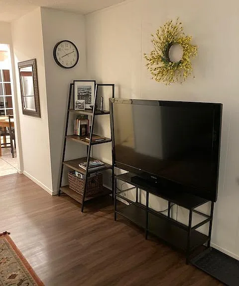 376 Cottonwood Ct #2 — Photo 1