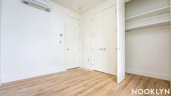 Rented by Nooklyn NYC LLC | media 34