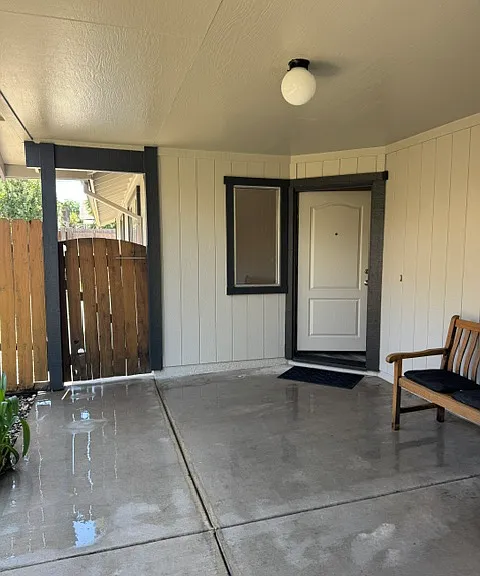 Private Front Porch