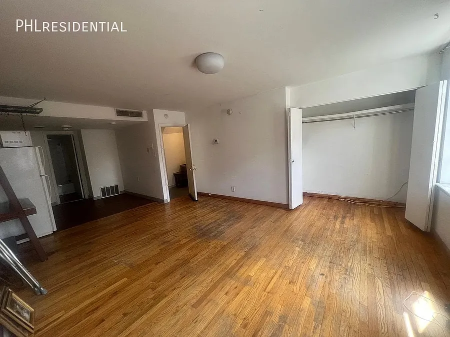 315 South Street — Photo 4