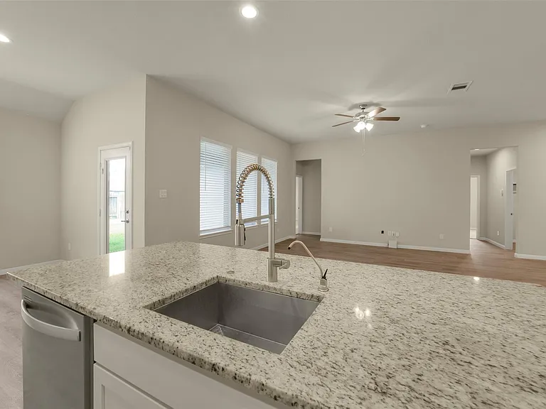 31106 Durham Creek Ct — Photo 13