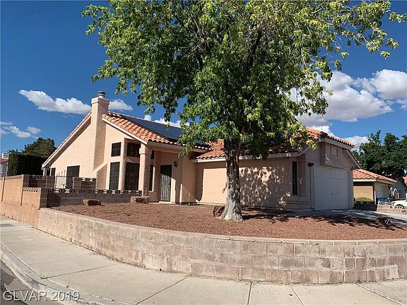 2nd image of 1150 Lyric Ln