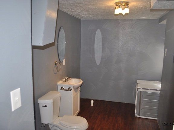 4th image of 157 Redwood Dr