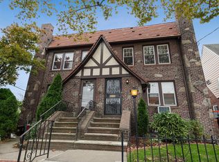 15032 25th Dr, Flushing, NY 11354