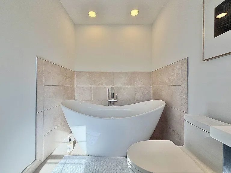 99 Park Ave #4B — Photo 16