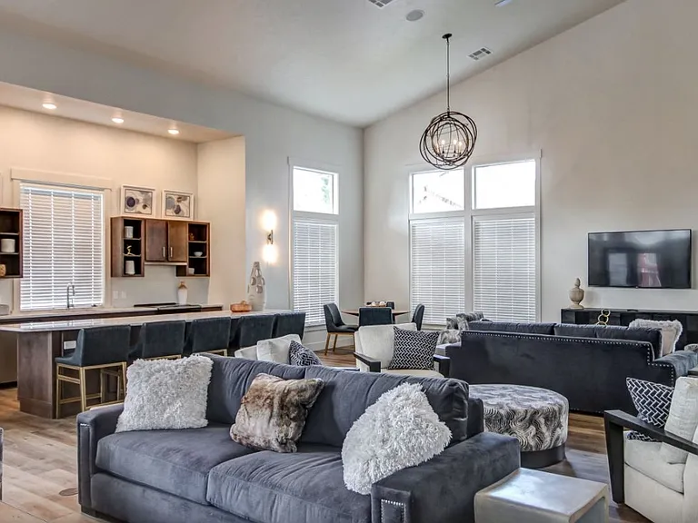 The Enclave Townhomes — Photo 12