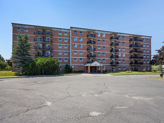 2nd image of 745 Davis Dr #101
