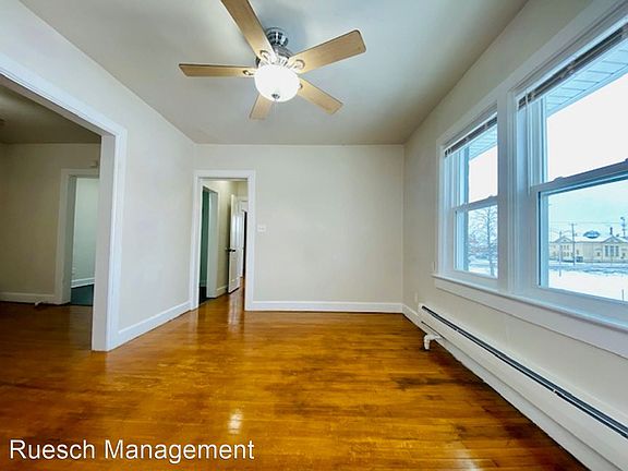 2nd image of 226 N Quincy St #10658908
