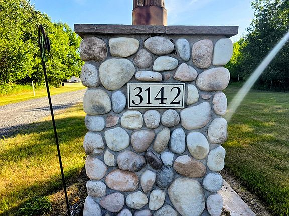 3rd image of 3142 Highway 53