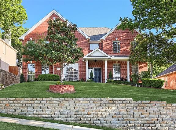 3rd image of 3585 Boxwood Dr