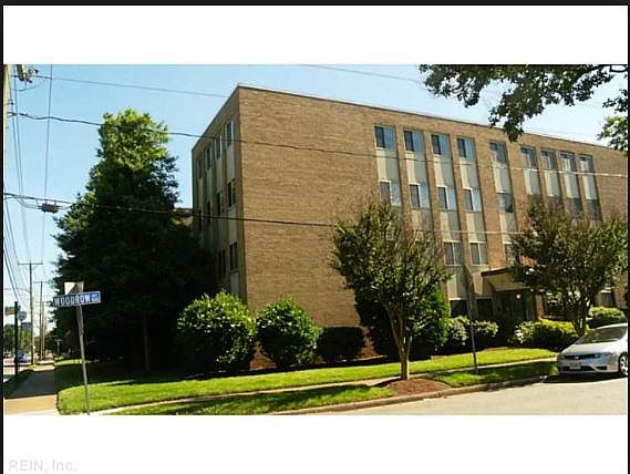 1st image of 1005 Woodrow Ave APT 2A