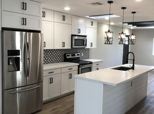 3127 W Mescal St, Phoenix, AZ 85029