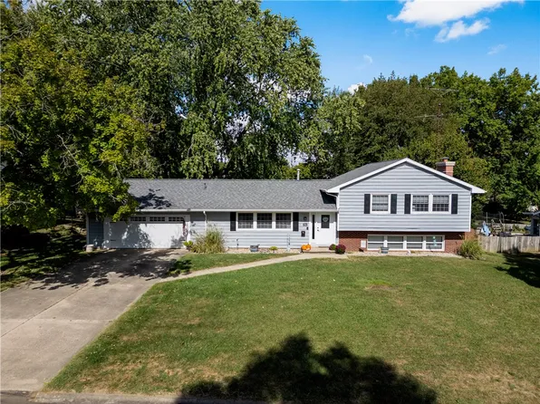 214 Denvale Dr, Danville, IL 61832