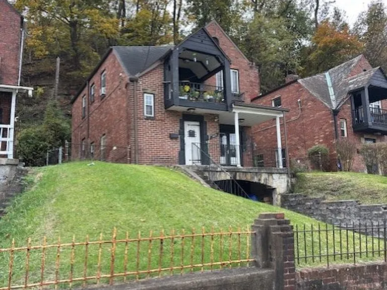 3831 Beechwood Blvd — Photo 3