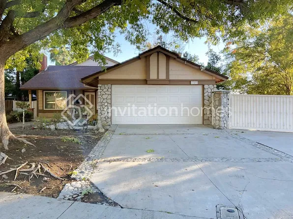 27837 Ridgegrove Dr, Santa Clarita, CA 91350