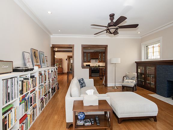5th image of 5812 N Magnolia Ave #2