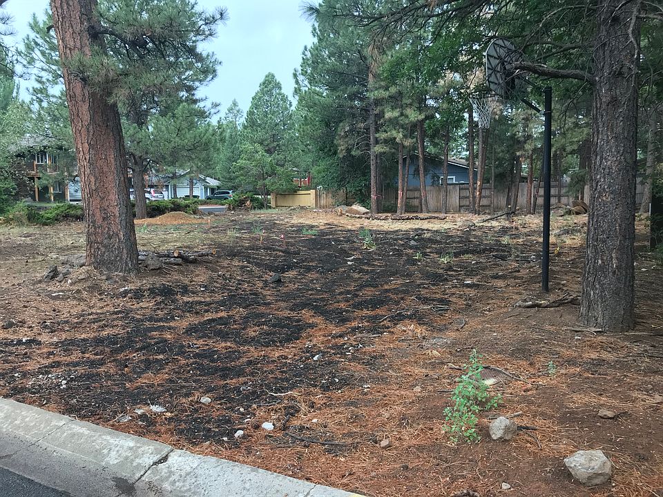 1st image of 885 E David Dr