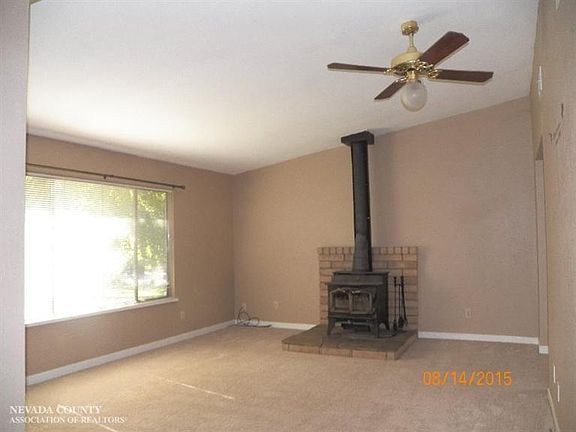 3rd image of 17665 Lake Forest Dr