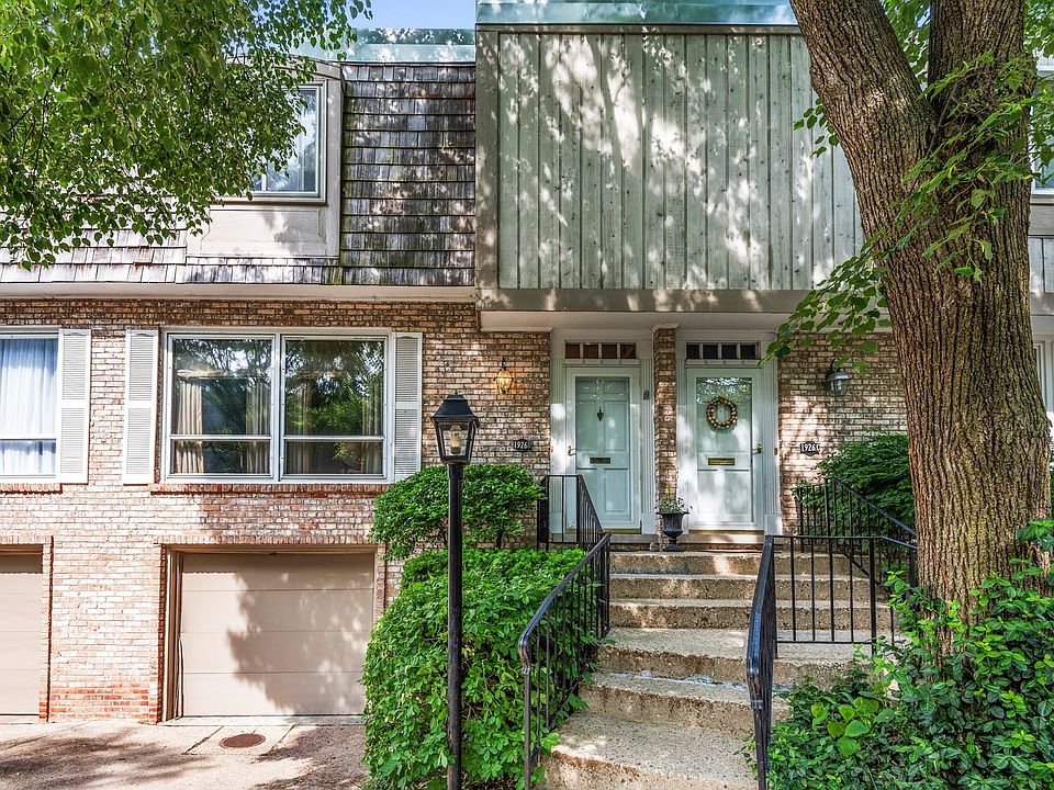 1st image of 1926 Wilmette Ave Unit D