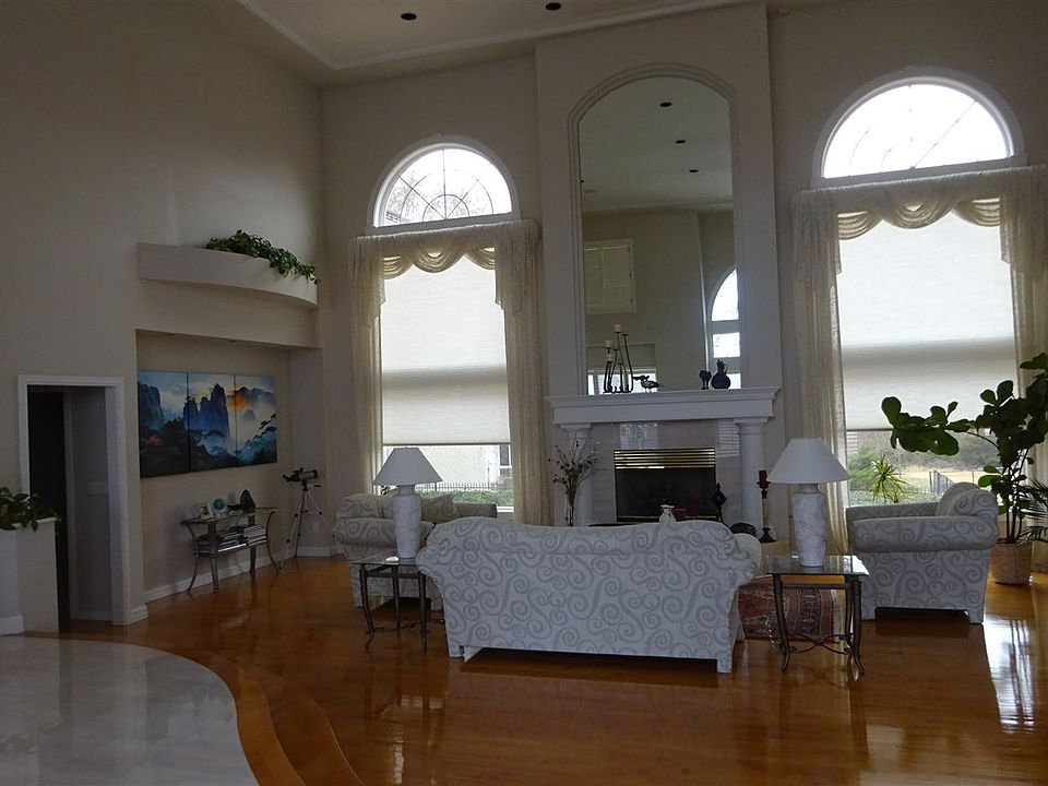 707 Wedgewood Dr, Newton, KS 67114 Zillow