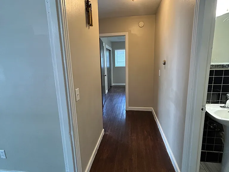 5555 Wayneland Dr — Photo 14