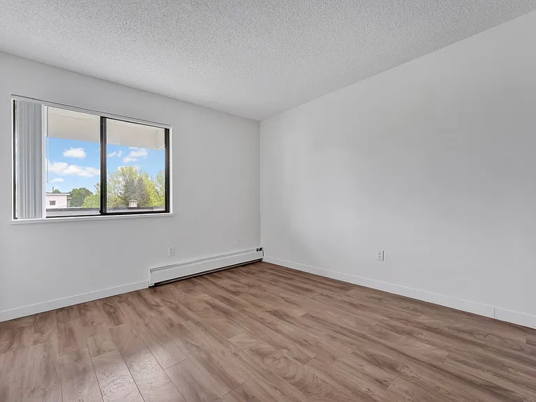 8616 Oak St #203 — Photo 8