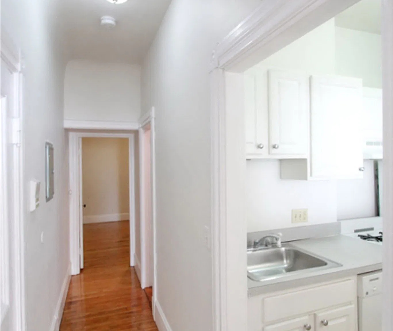 2 bed, $2,800 — Photo 3