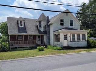 29 Bouck St, Dannemora, NY 12929