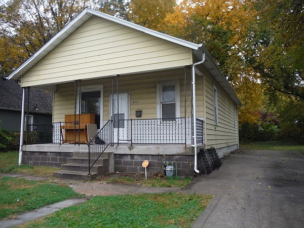 1st image of 934 Lafayette Ave