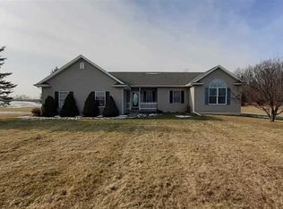 5107 Bricker Rd, Avoca, MI 48006