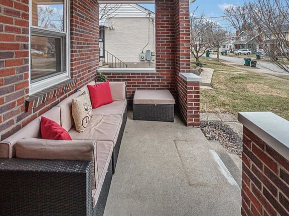 2nd image of 6437 Welton St